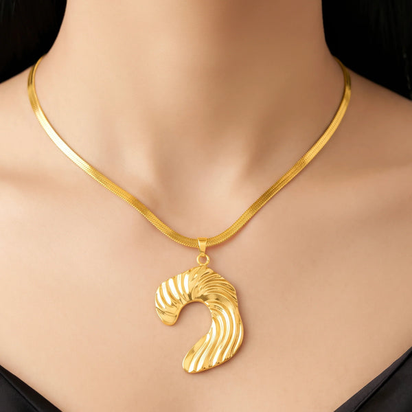 PAJURI  Necklace Anti-Tarnish Gold Plated Wave-Inspired Pendant Snake Chain