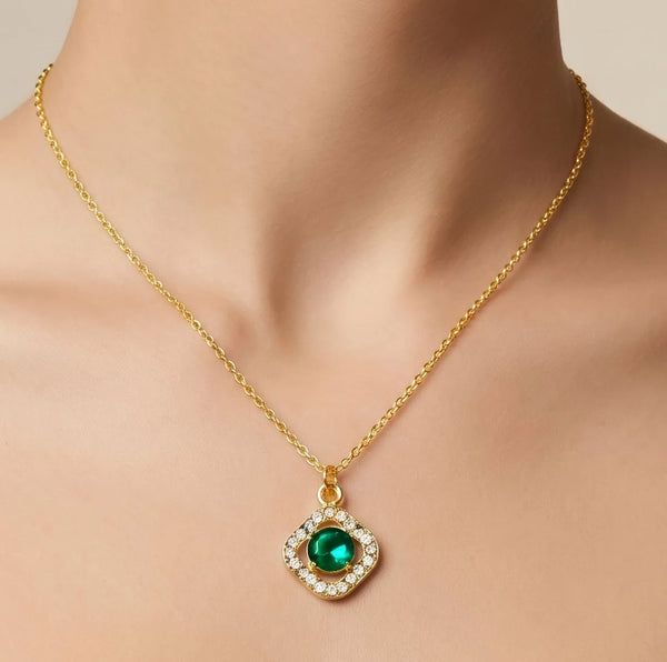 PAJURI Necklace Anti-Tarnish Gold Plated Chain With Emerald