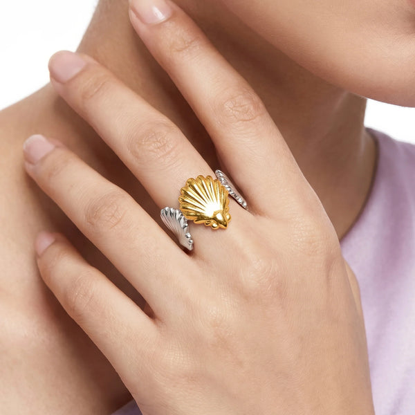 PAJURI Ring Anti-Tarnish Scallop Shell Statement (Adjustable Size)