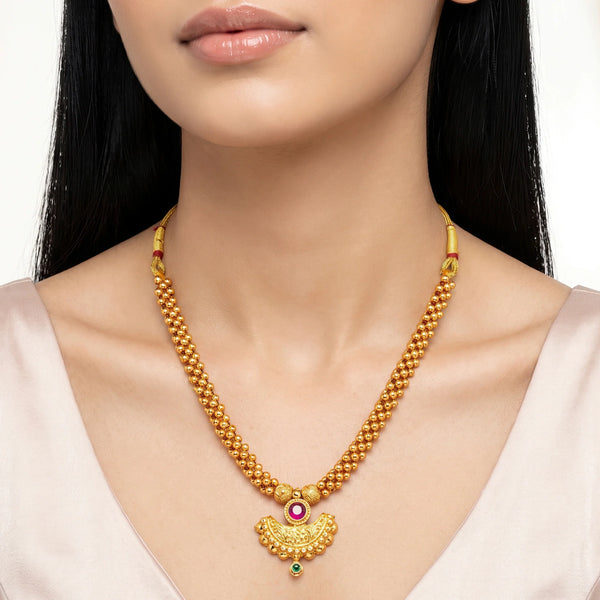 PAJURI Necklace Anti-Tarnish Crescent Pendant Chain