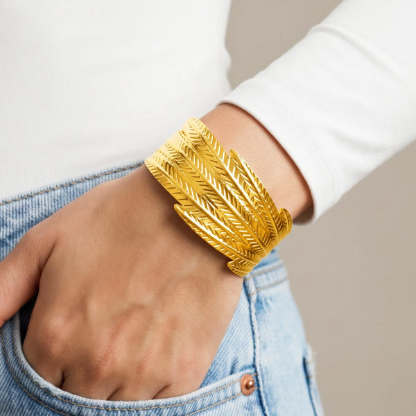 PAJURI Bracelet Anti-Tarnish Textured Leaf Pattern Cuff (Adjustable Size)